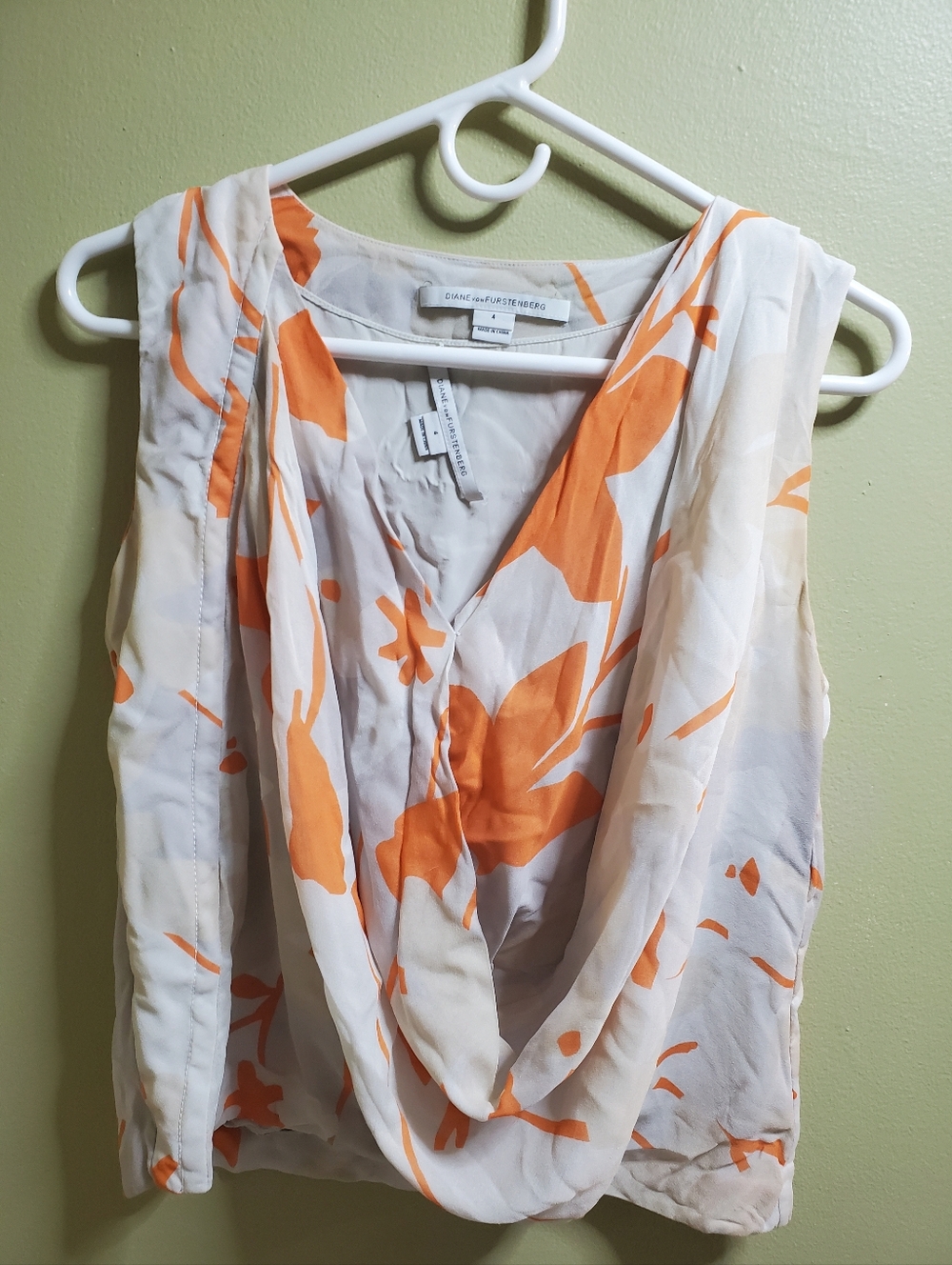 Diane Von Fustenberg Rine Swedish Meadow Tango Size 4 Top (***)